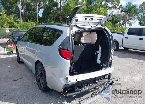 2022 Chrysler Pacifica Limited из США, поврежденный, VIN 2C4RC1GG2NR135565